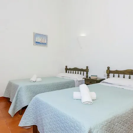 Illa Des Bledes Villa Cala'N Bosch (Menorca)
